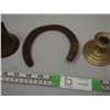 Image 3 : BELL (NO CLAPPER) HORSESHOE & CANDLE HOLDERS