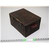 Image 2 : WOODEN STORAGE BOX (12 X 8 3/4 X 6 3/4 IN TALL)
