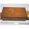 Image 2 : (2) WOODEN STORAGE BOXES & SMALL PICTURE IN FRAME