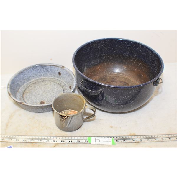 GRANITEWARE LOT