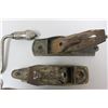 Image 3 : 2 Metal Hand Planes Brace and Big Scissors