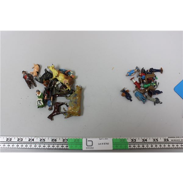 2X THE MONEY - Lead Toy Animals and people