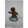 Image 2 : Gingerbread House Figurine