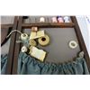 Image 5 : 1920's - 1930;s Sewing Compartment
