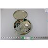 Image 1 : Jewelry and beads in metal tin