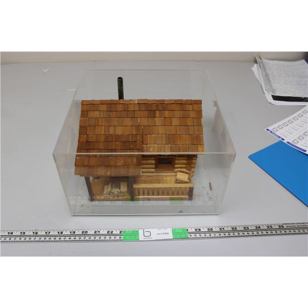 Miniature cabin house