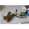 Image 1 : Tin airplane and tin motorcycle