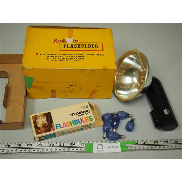 Kodak flash holder for Brownie Hawkeye Camera with flash bulbs