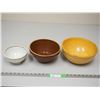 Image 1 : (3) Stoneware Bowls