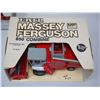 Image 2 : Ertl Massey Ferguson 1/16 Scale Combine (NIB)