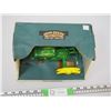 Image 2 : John Deere Wide Tread 1930 GP Tractor 1/16 Scale