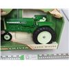 Image 3 : Ertl Oliver 1555 Diesel Tractor 1/16 Scale