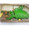 Image 3 : John Deere 1940 12A Combine 1/16 Scale