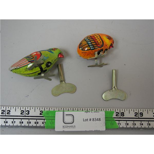 Windup Toy Chickens (Both Working) with Keys (added video)
