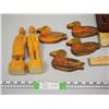 Image 5 : (2) Wooden Carvings, Wooden Ducks, Old Seed Packages plus misc