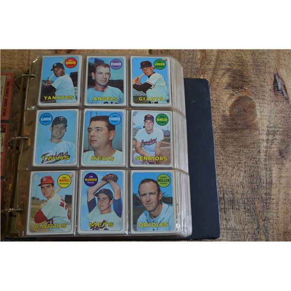 1969 Baseball Cards x 9