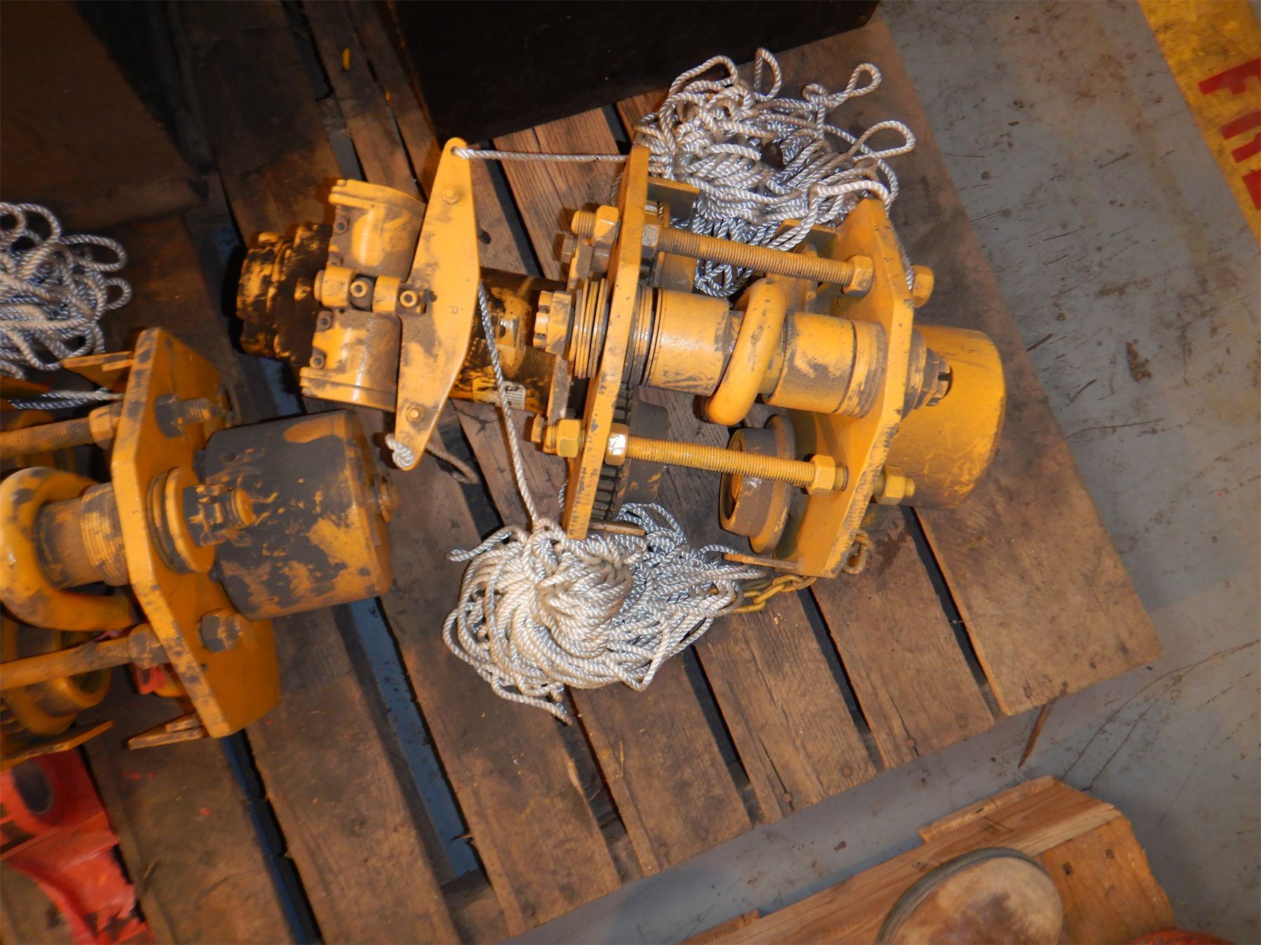 DELTA ELECTRIC CHAIN FALLS - J.M. Wood Auction Company, Inc.