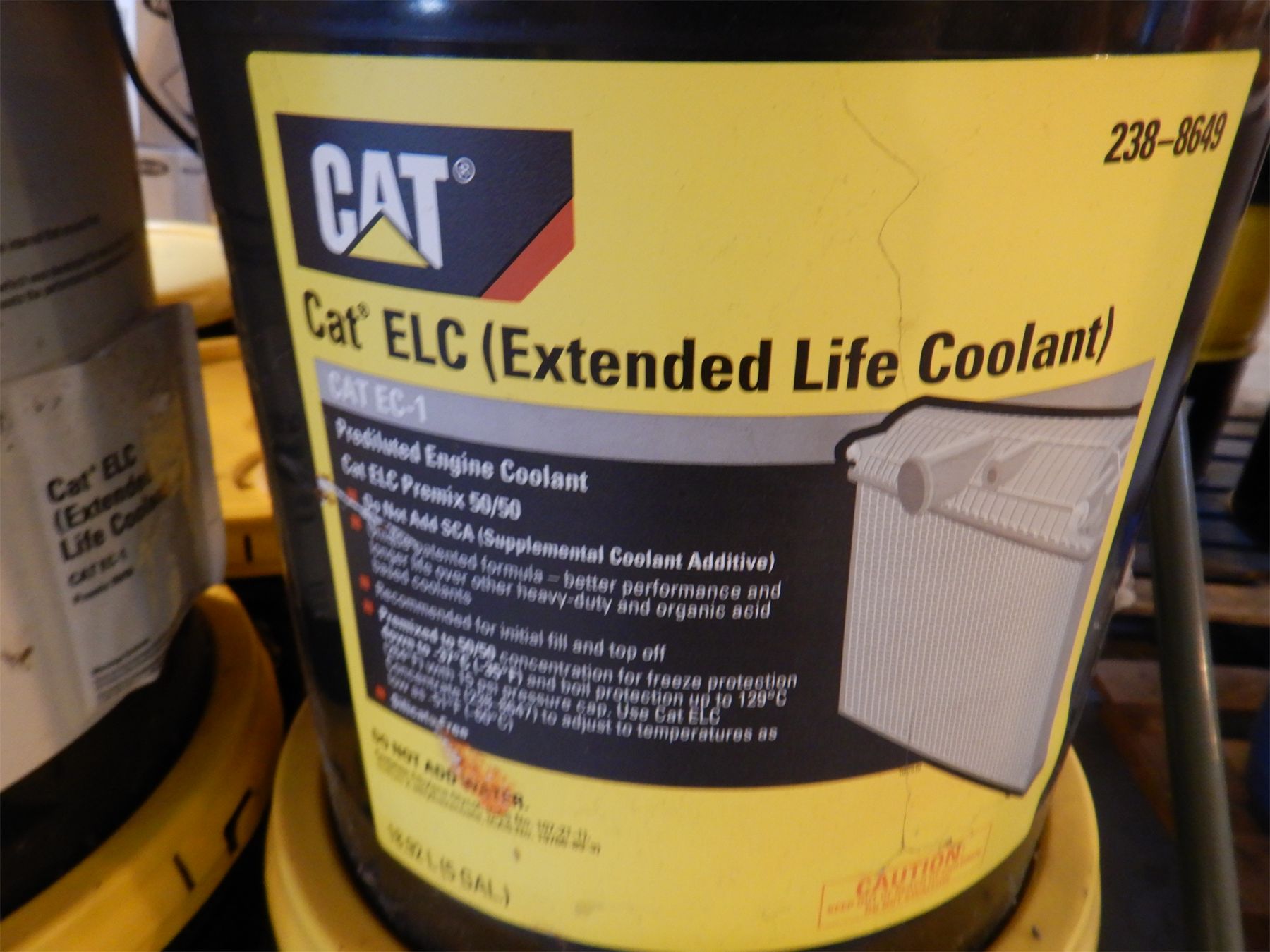 CAT ELC 50/50 PREDILUTED ENGINE COOLANT