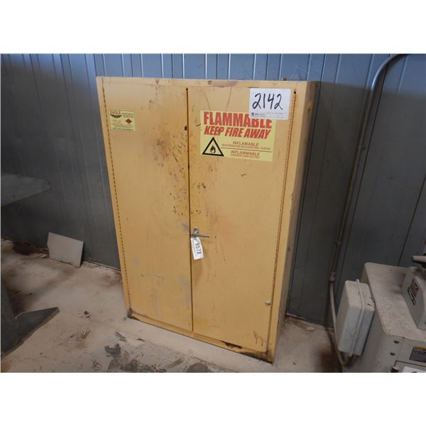 EAGLE FLAMMABLE CABINET