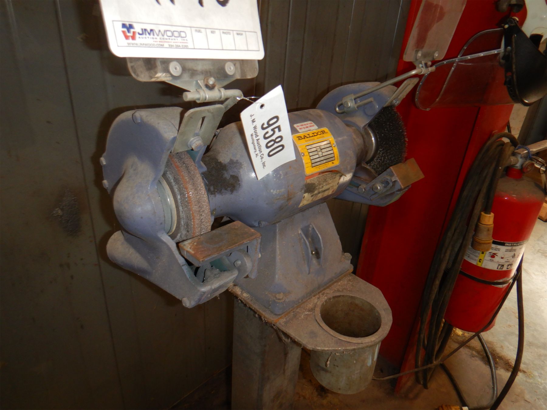 BALDOR 8107W GRINDER/BUFFER