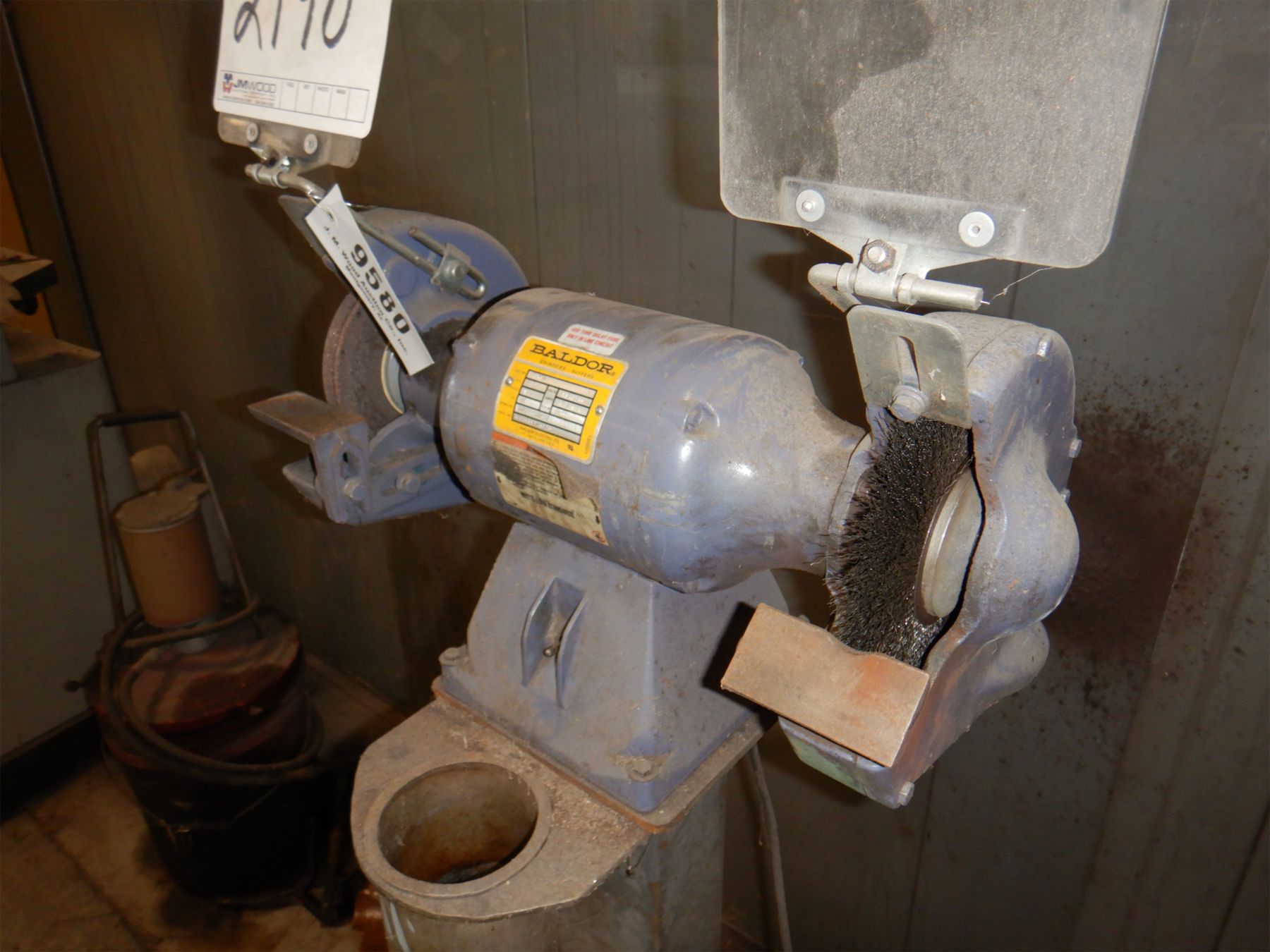 BALDOR 8107W GRINDER/BUFFER