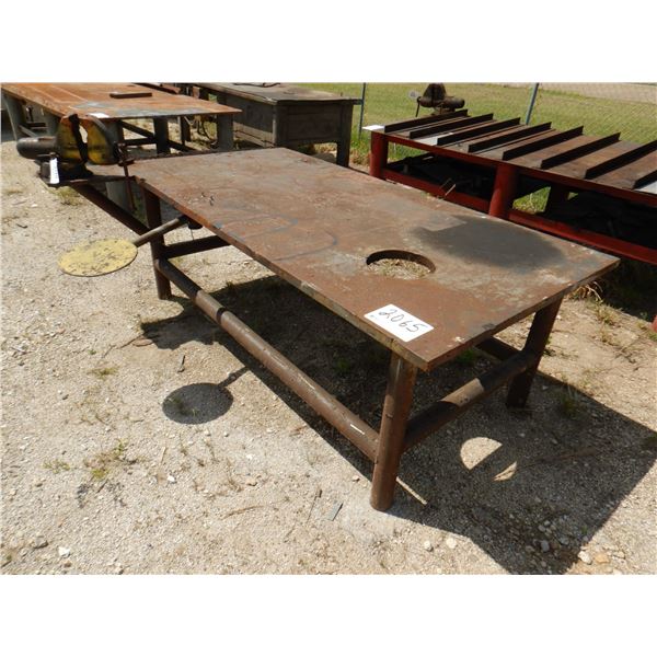 METAL SHOP TABLE W/ VISE, 8' x 4' x 2' 9"
