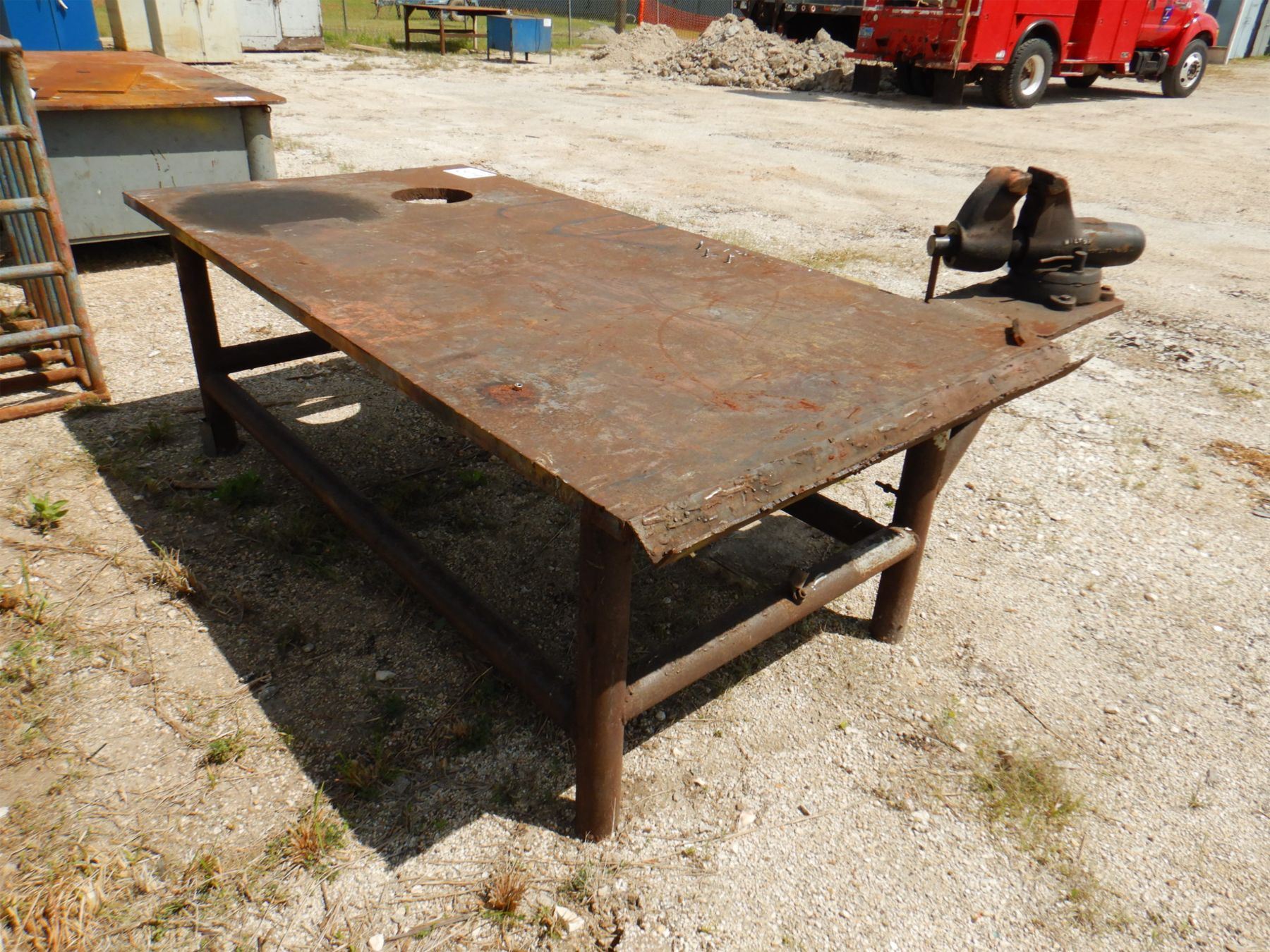 METAL SHOP TABLE W/ VISE, 8' x 4' x 2' 9"