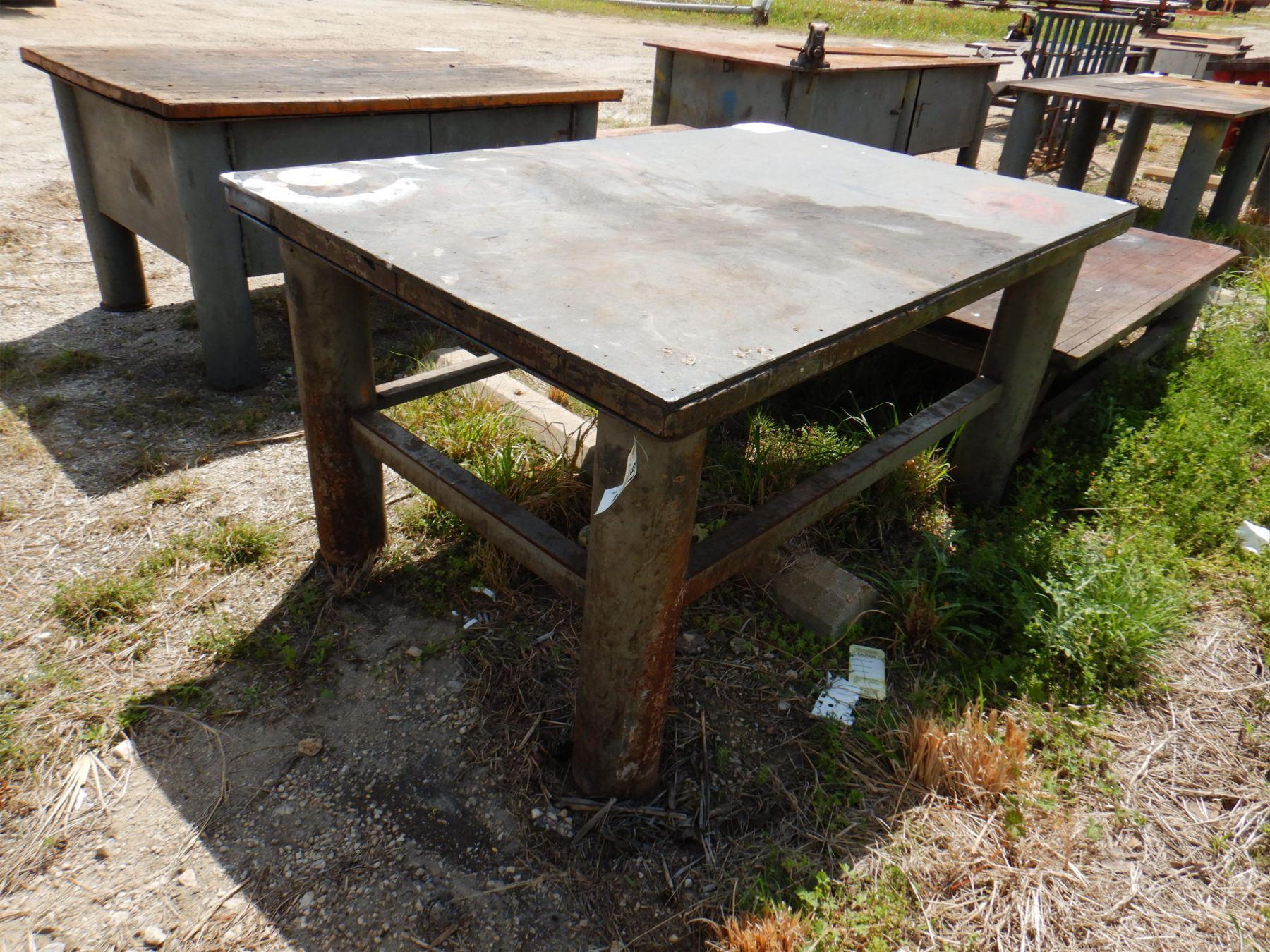 METAL SHOP TABLE, 2 TIER 6' x 4' x 1' 8"/ 6' x 4' x 3'