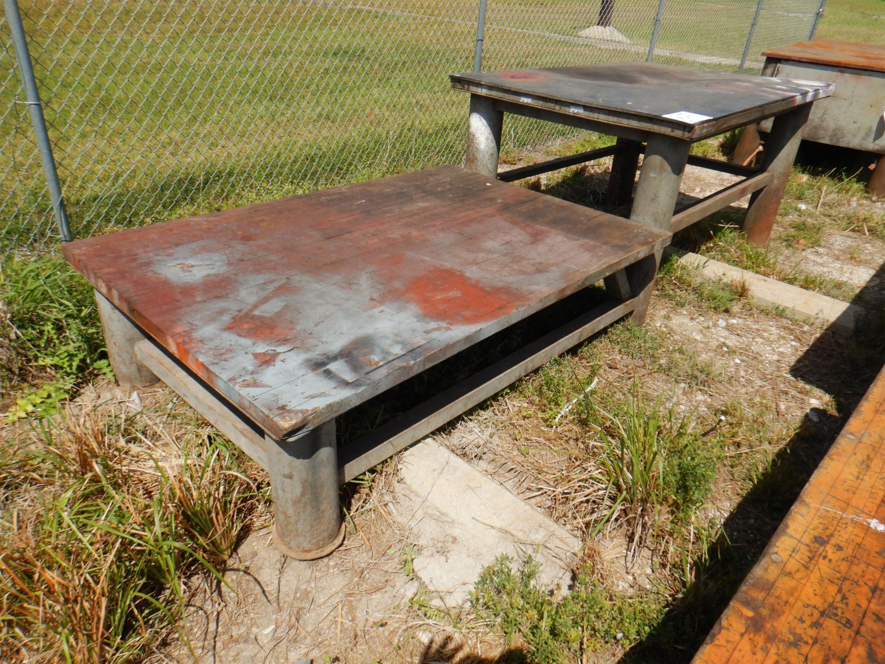METAL SHOP TABLE, 2 TIER 6' x 4' x 1' 8"/ 6' x 4' x 3'