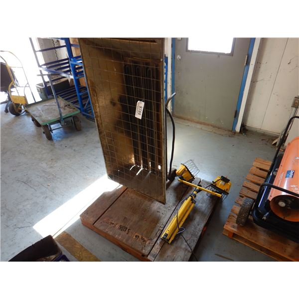 ELECTRIC SHOP HEATER/ STAND-UP WORK LIGHTS