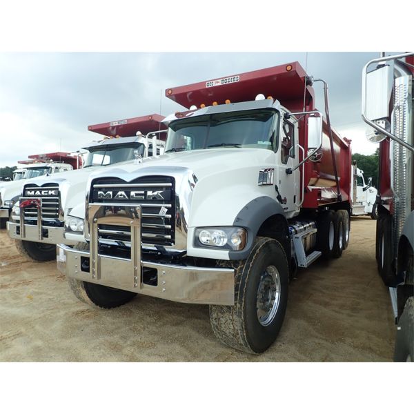 2020 MACK GR64F Dump Truck