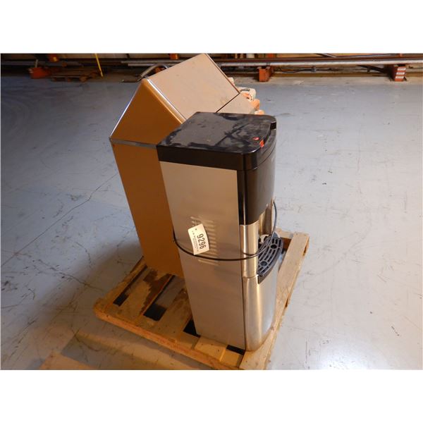 METAL TRASH BIN/ WATER MACHINE