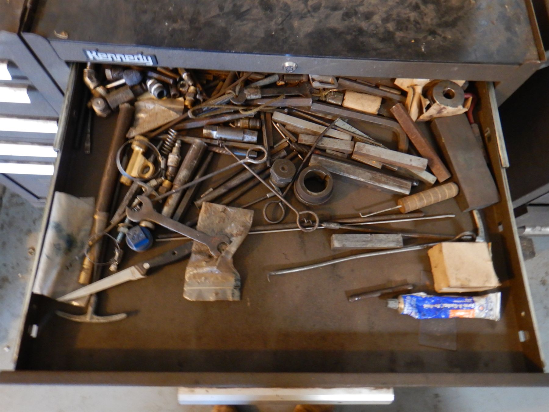 KENNEDY TOOL BOX J.M. Wood Auction Company, Inc.