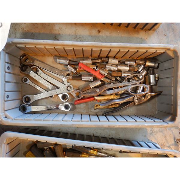 SOCKETS, RATCHETS, TIN SNIPS