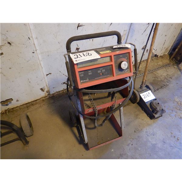 SNAP ON MT 1560 STARTING/ CHARGING SYSTEM TESTER