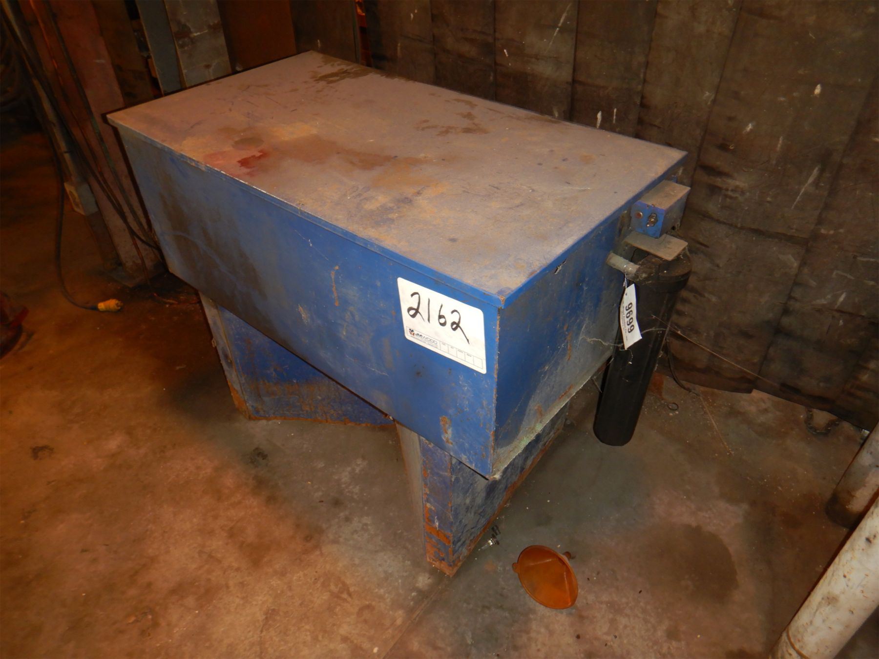 KLEENTEC PARTS WASHER J.M. Wood Auction Company, Inc.