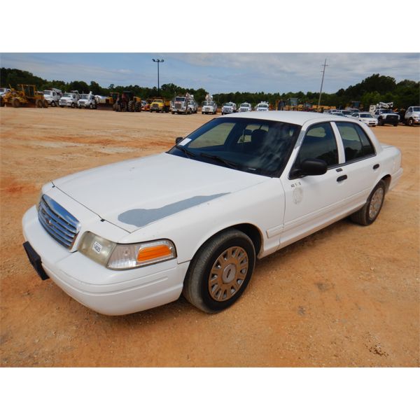 2008 FORD CROWN VICTORIA Automobile