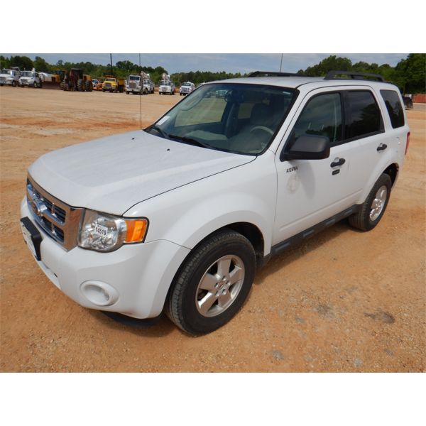 2012 FORD ESCAPE XLT SUV