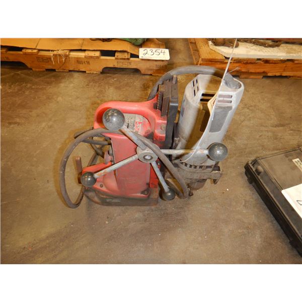 MILWAUKEE ELECTROMAGNETIC DRILL PRESS