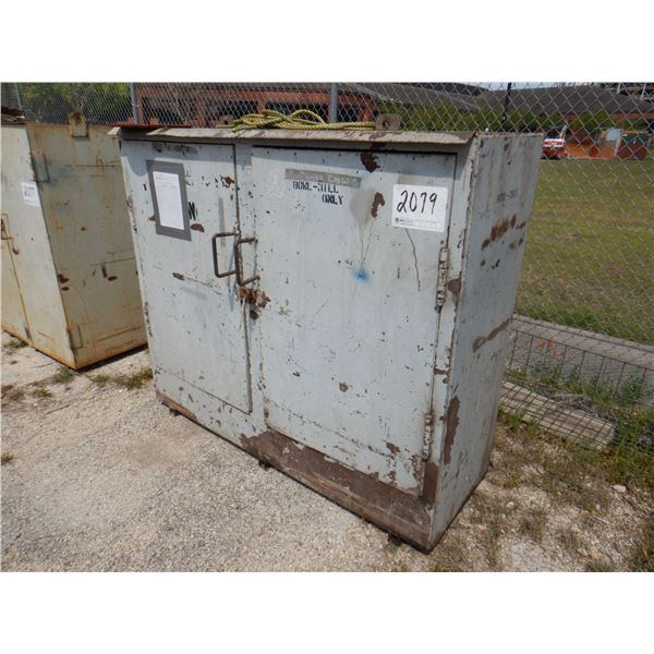 METAL 2 DOOR CABINET W/ CONTENTS