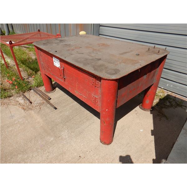 METAL TABLE W/ STORAGE, 6' x 4' x 3'