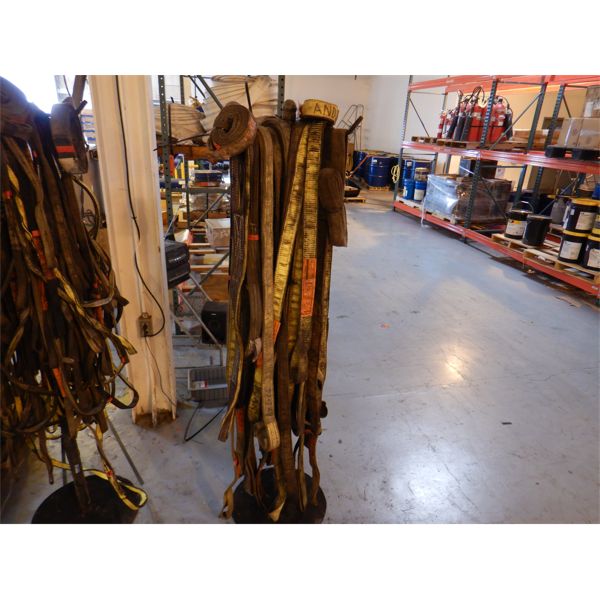 STARPS W/ STROAGE RACK