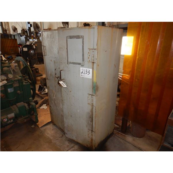 METAL 2 DOOR CABINET W/ CONTENTS