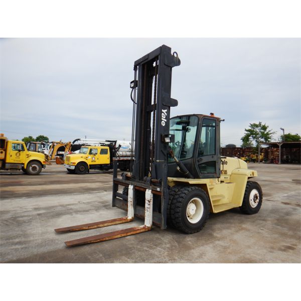 2006 YALE GDP230DB Forklift - Mast