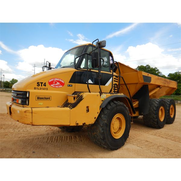 2007 CAT 725 Articulated Truck