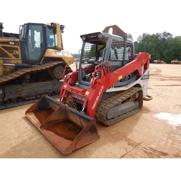 2018 TAKEUCHI TL10V-2 Skid Steer Loader - Crawler