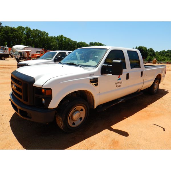 2009 FORD F250 XL Pickup Truck