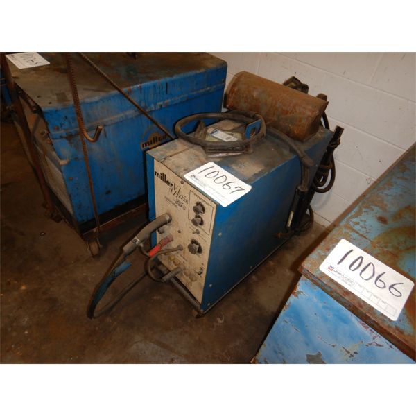 MILLER 35S WELDER