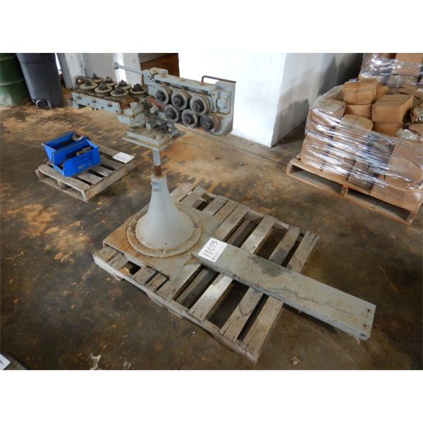 SHUSTER WIRE FORMING MACHINE