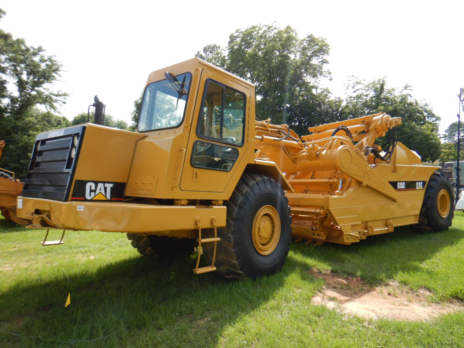 CAT 615C II Motor Scraper